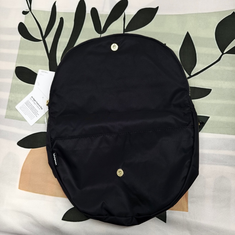 Lululemon All Night Festival Bag Micro 5L | Black Crossbody - Picture 3 of 3